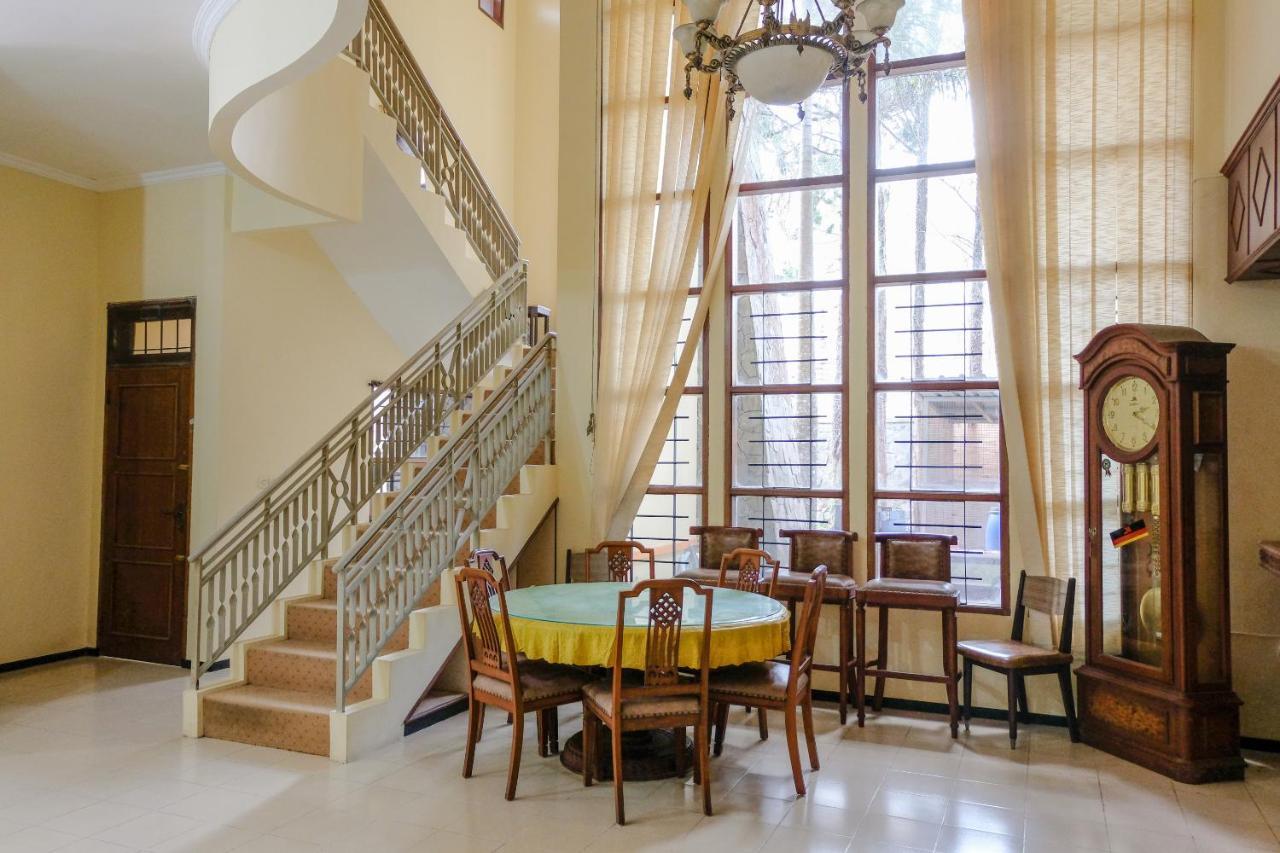 Spot On 1767 Villa Anggur Panderman Batu  Zewnętrze zdjęcie